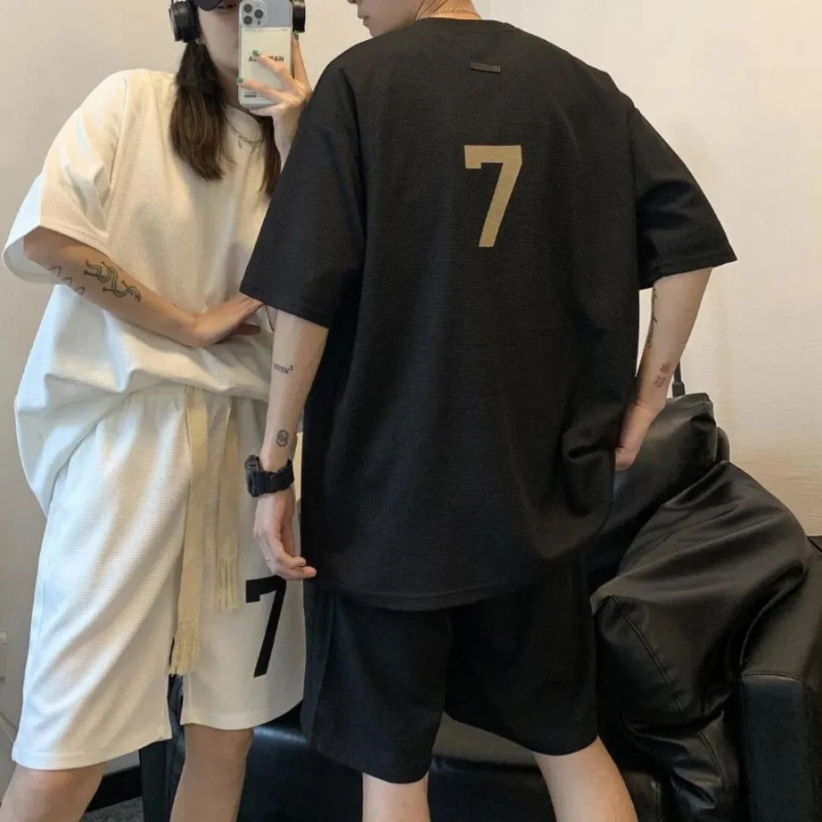 Korean Tracksuit For Couples - Image 3