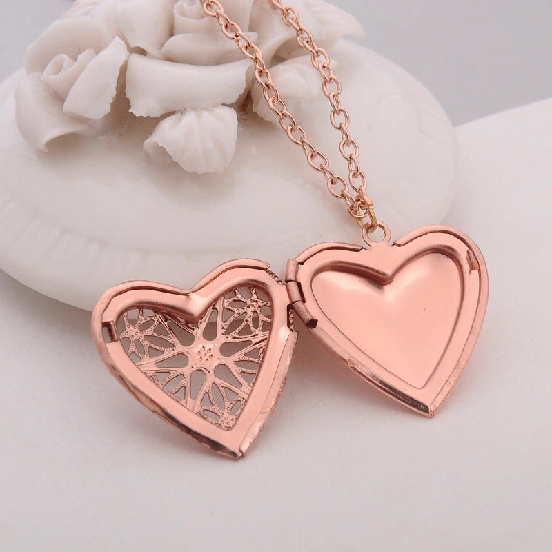 Heart Locket Necklace For Couples - Image 3