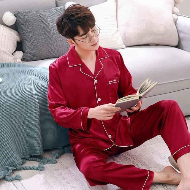 Matching Silk Pajamas For Couples Christmas - Image 5