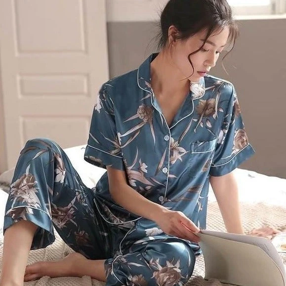 Matching Winter Pajamas For Couples - Image 4